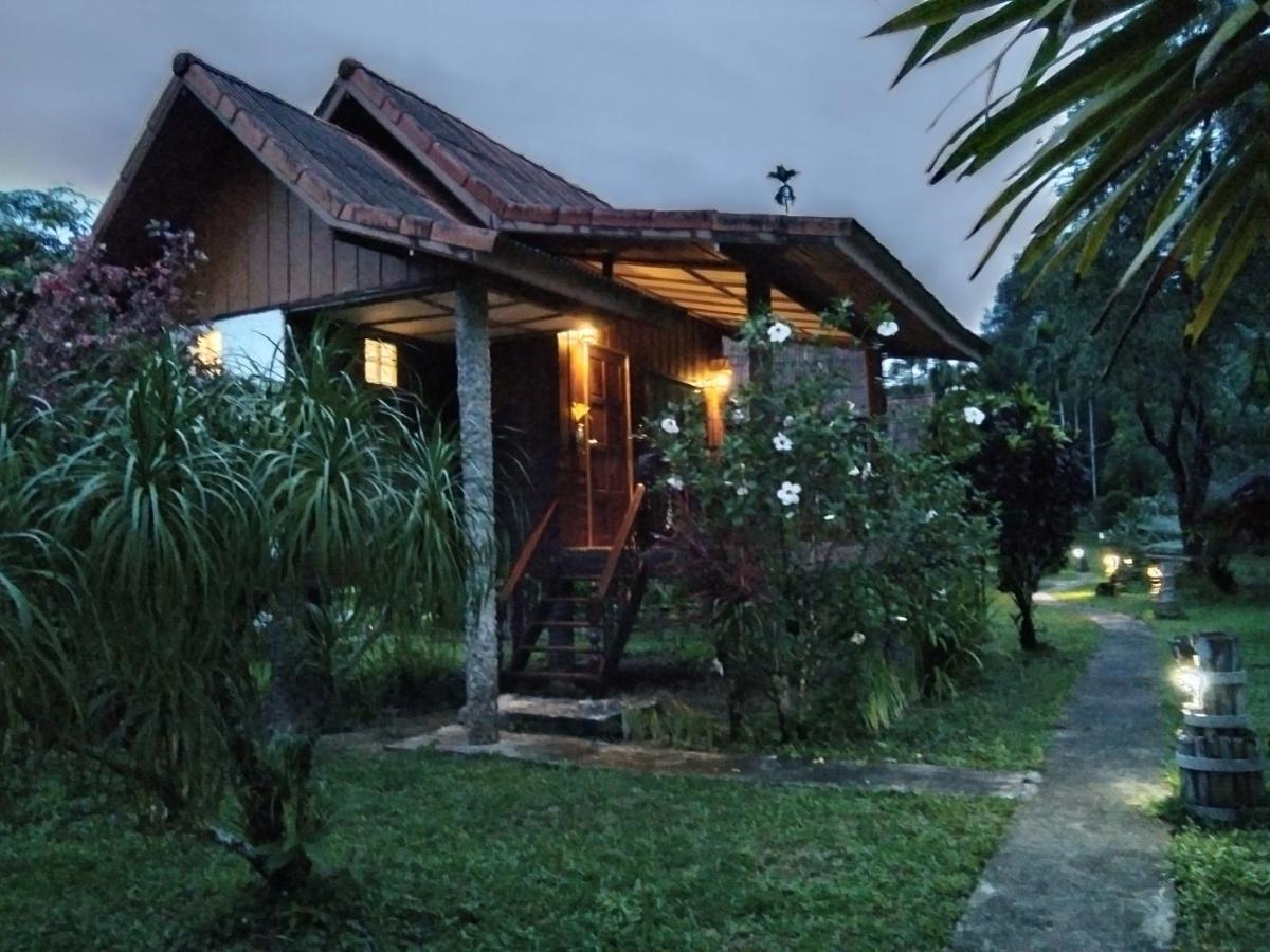Khao Sok River & Jungle Resort Khao Sok National Park Esterno foto