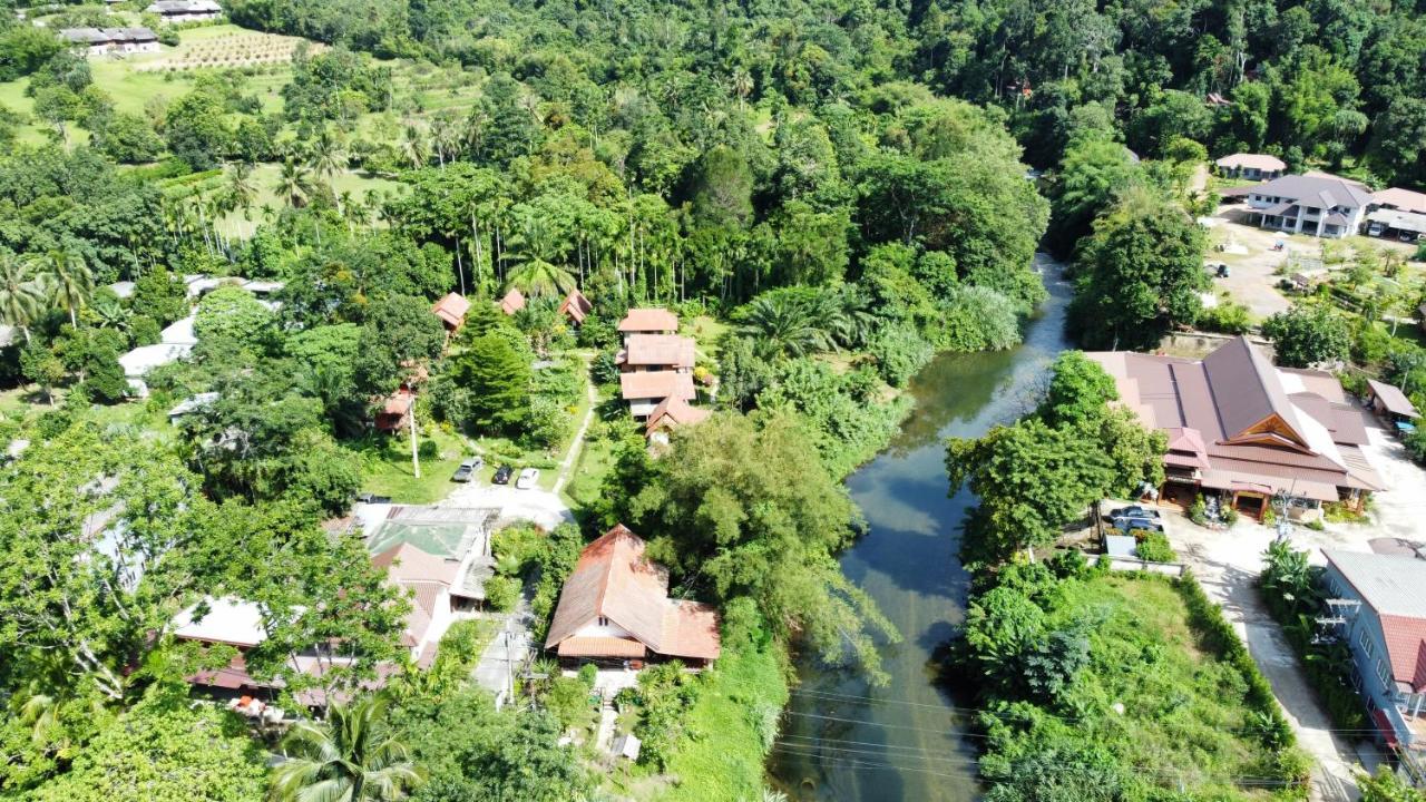 Khao Sok River & Jungle Resort Khao Sok National Park Esterno foto